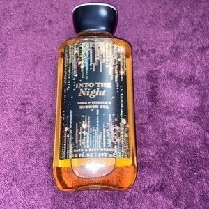 🆕 Bath and Bodyworks into the night shower gel